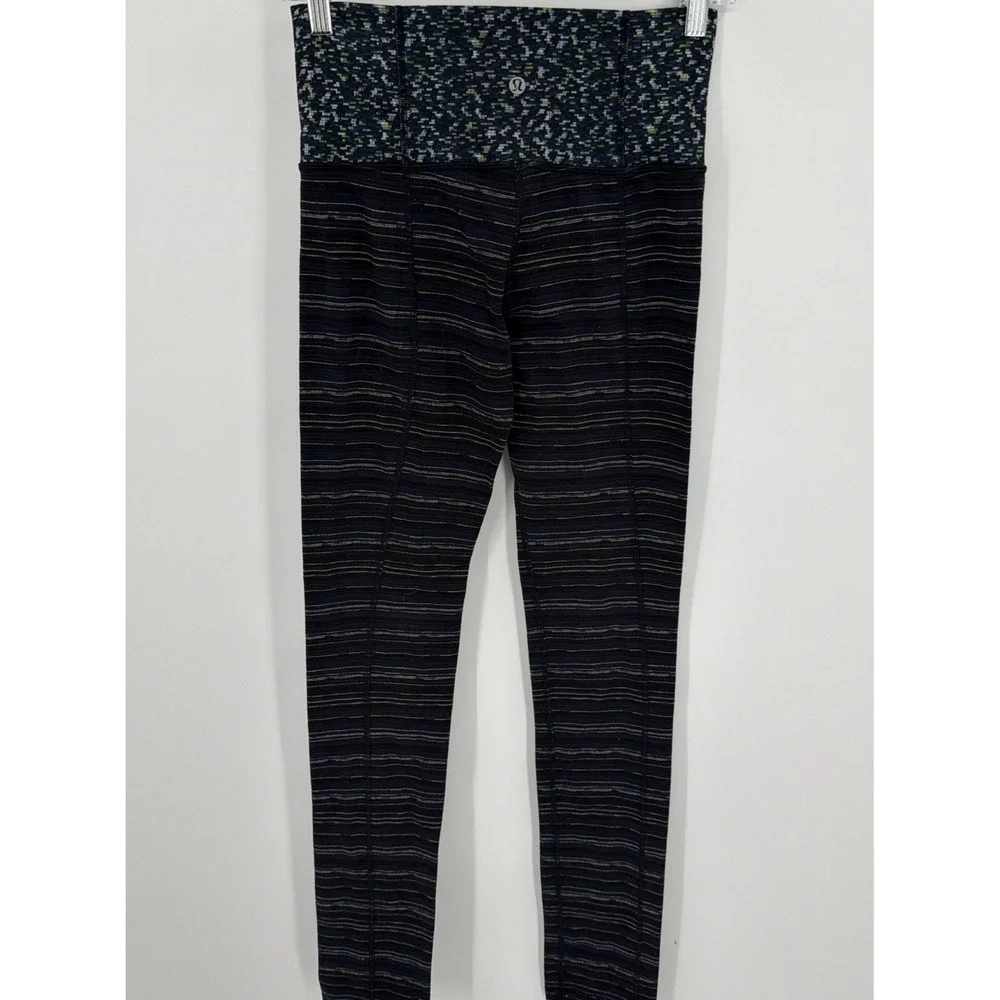 Lululemon Lulu Sz 4 Skinny Groove Pants Leggings Roll down Striped Navy Black